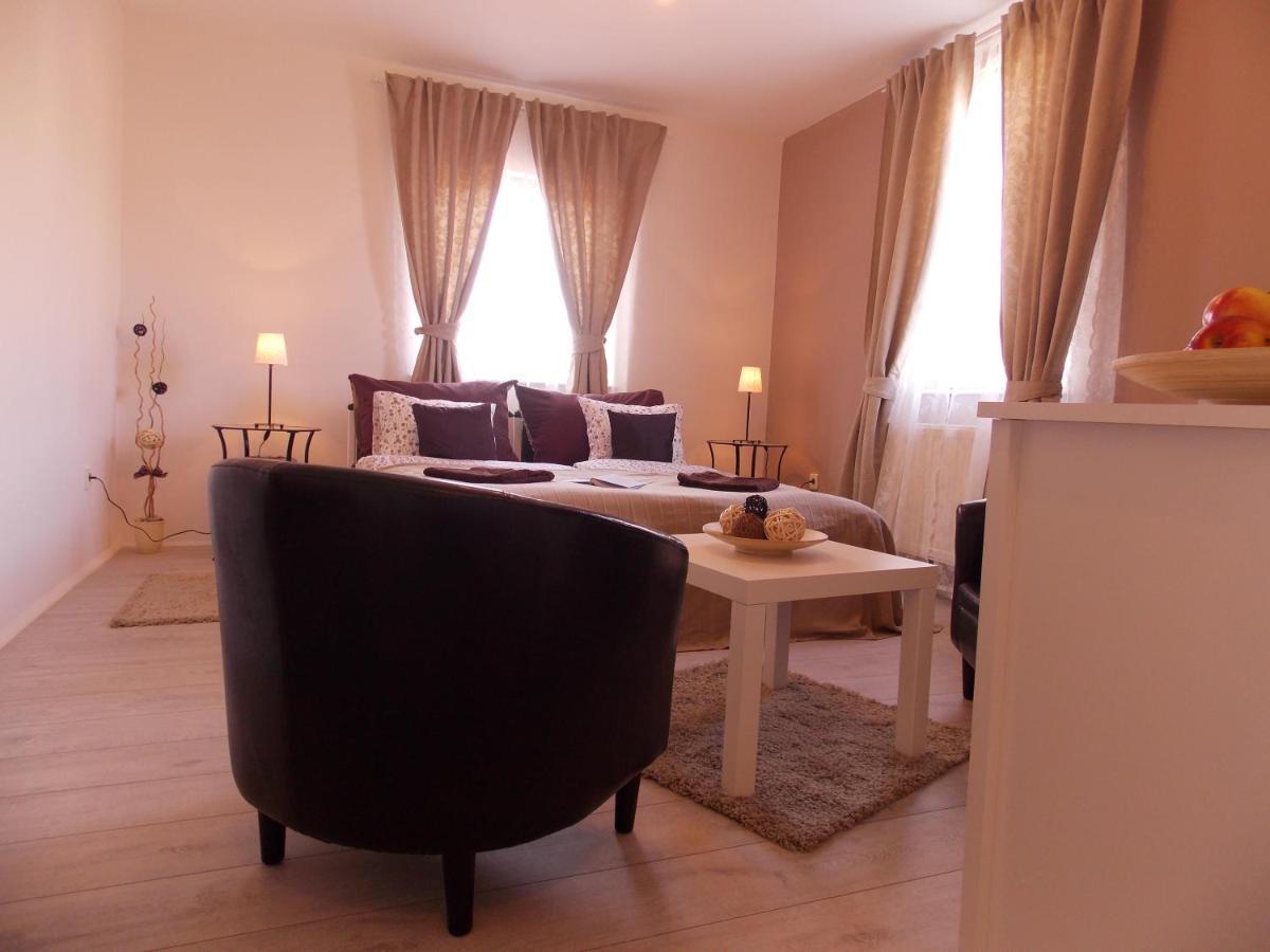 Eden Villa Apartmanhaz Balatonfüred Exteriör bild