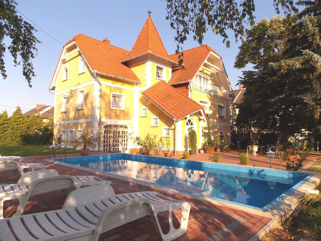 Eden Villa Apartmanhaz Balatonfüred Exteriör bild