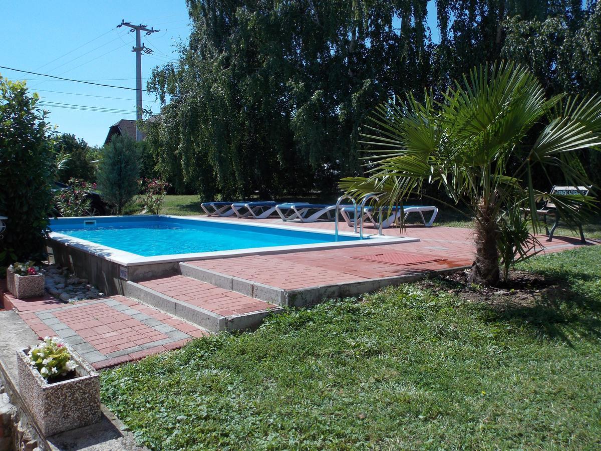 Eden Villa Apartmanhaz Balatonfüred Exteriör bild